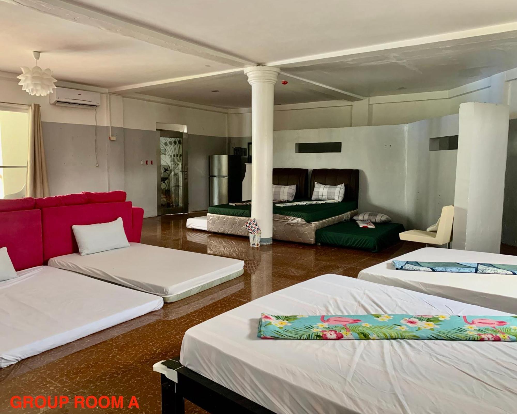 Hana Natsu Resorts Beach & Hotel Morong  Exterior photo