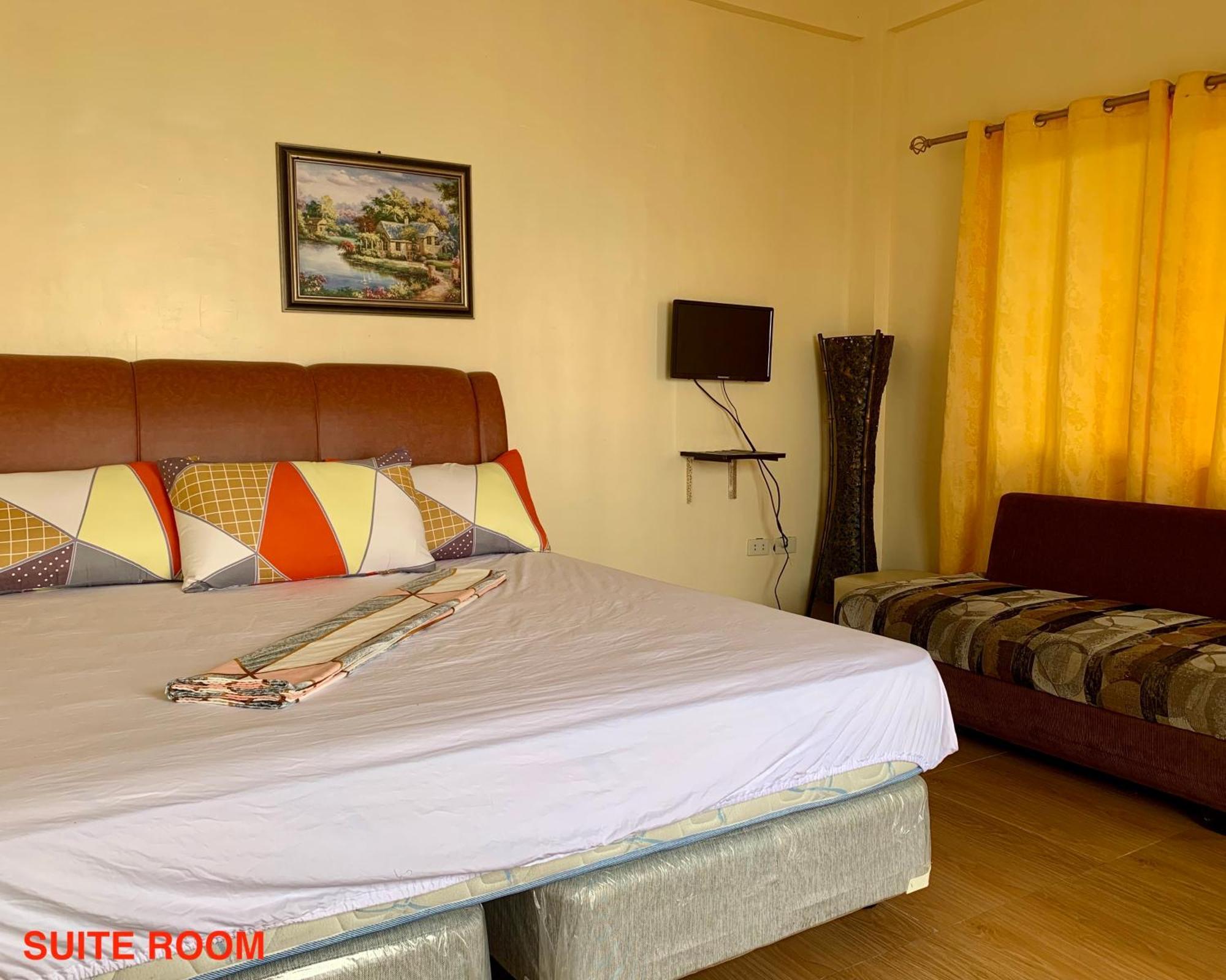 Hana Natsu Resorts Beach & Hotel Morong  Exterior photo